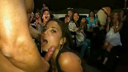 Lesbea jovens amantes lésbicas sexo grupal xvideos Rainha da lingerie dar pussy lambendo clímax