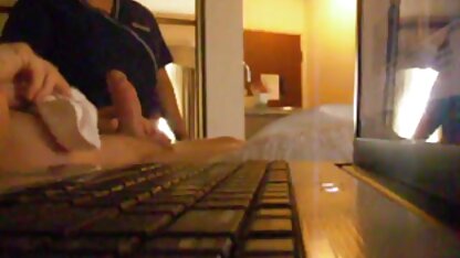 Labirinto Anal Jynx arruinado por um pistão enorme filme pornô grupo